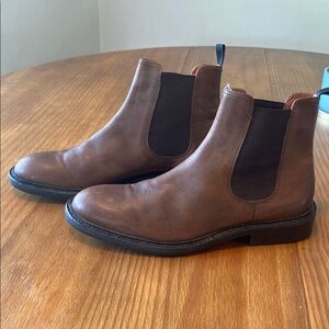 Bacco Bucci Brown Leather Chelsea Boots with Elastic Panels